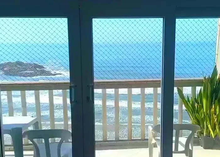 Apartamento frente ao Mar Guarujá-Pitangueiras